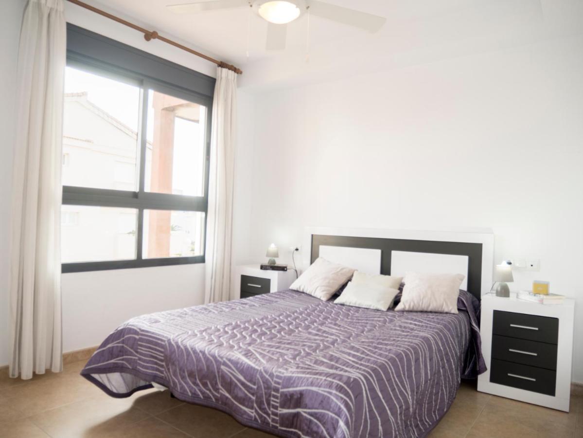 Apartamentos Atenea Playa Romana 阿尔考斯布里 外观 照片